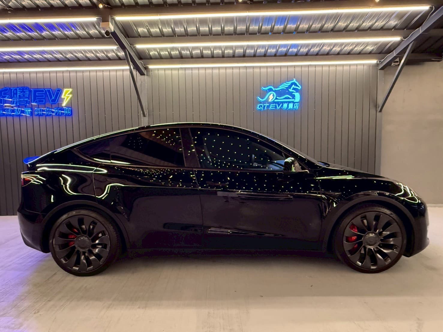 2022年 Tesla Model Y Performance EAP